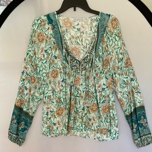 Women’s Top